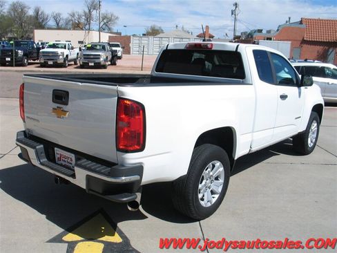 Used 2017 Chevrolet Colorado W/T w/ WT Convenience Package RWD image 32