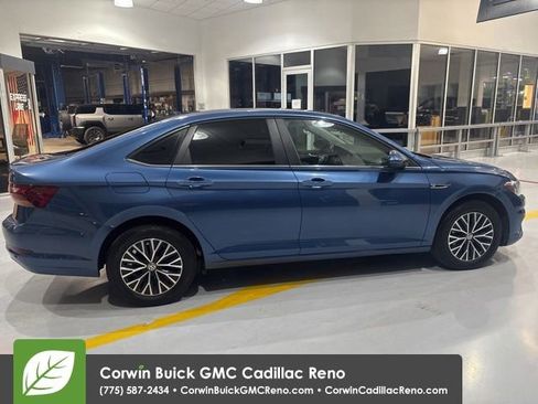 Used 2019 Volkswagen Jetta SEL FWD image 9
