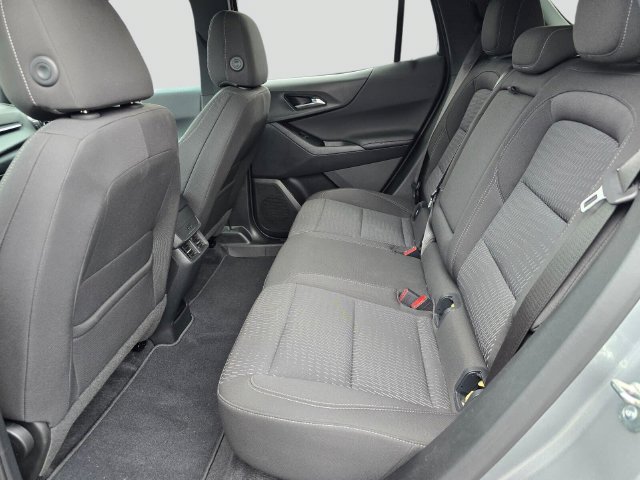 Used 2025 Chevrolet Equinox LT FWD image 17
