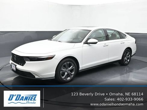 Used 2023 Honda Accord EX image 1