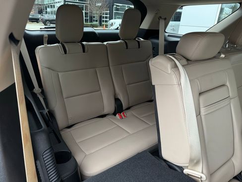 Used 2021 Ford Explorer XLT w/ Equipment Group 202A image 38