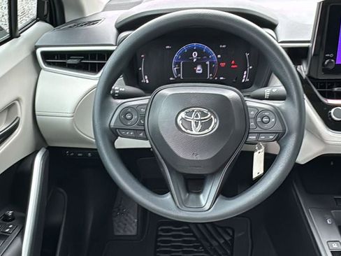 New 2026 Toyota Corolla Cross L FWD image 24