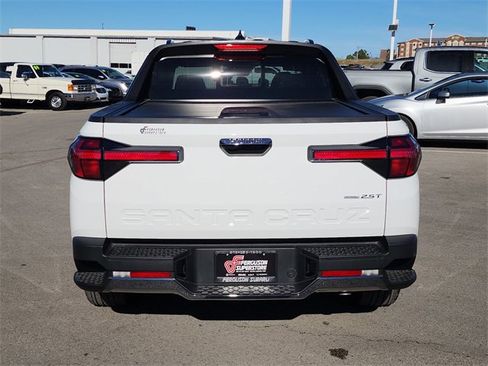 Used 2024 Hyundai Santa Cruz Limited image 4