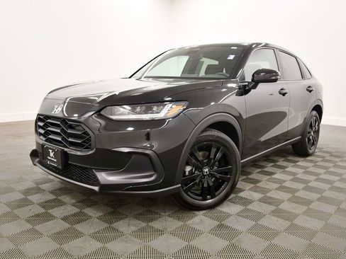 Certified 2026 Honda HR-V Sport image 2