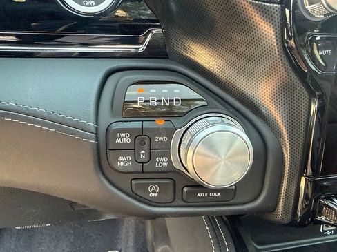 New 2026 RAM 1500 Limited AWD/4WD image 15