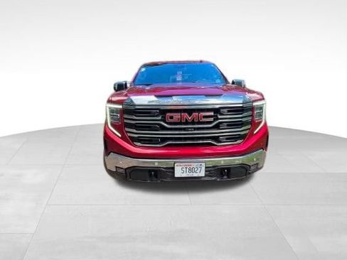 Used 2025 GMC Sierra 1500 SLT w/ SLT Premium Plus Package AWD/4WD image 2