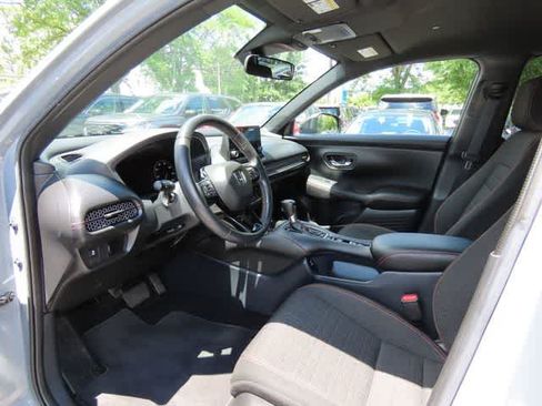 Certified 2024 Honda HR-V Sport image 2
