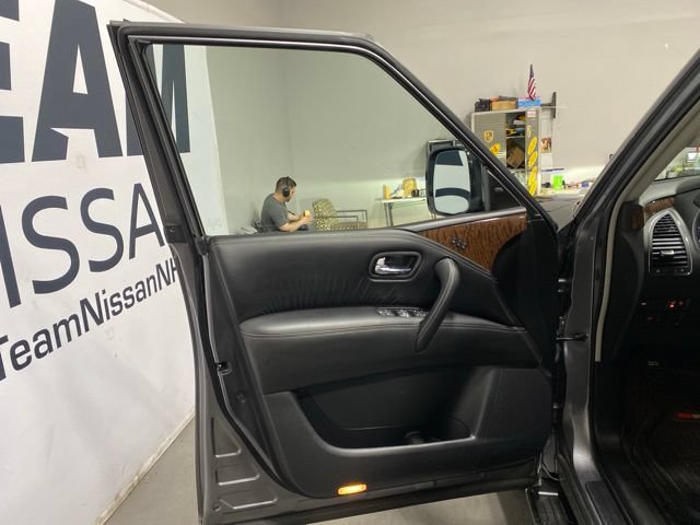 Used 2020 Nissan Armada SL w/ Premium Package AWD/4WD image 9