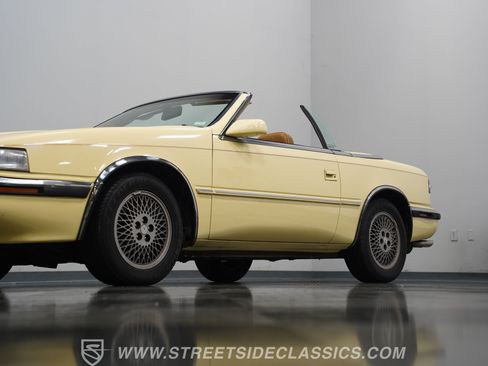 Used 1989 Chrysler TC by Maserati FWD image 21