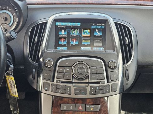 Used 2013 Buick LaCrosse Leather w/ Entertainment Package image 24