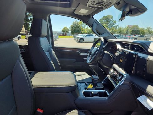 New 2026 GMC Sierra 1500 Denali w/ Denali Reserve Package AWD/4WD image 7