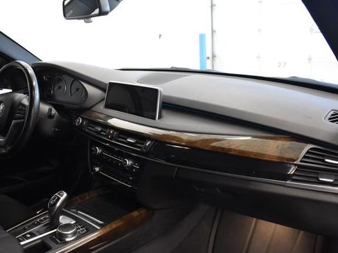 Used 2018 BMW X5 xDrive35i w/ Driving Assistance Package AWD/4WD image 18