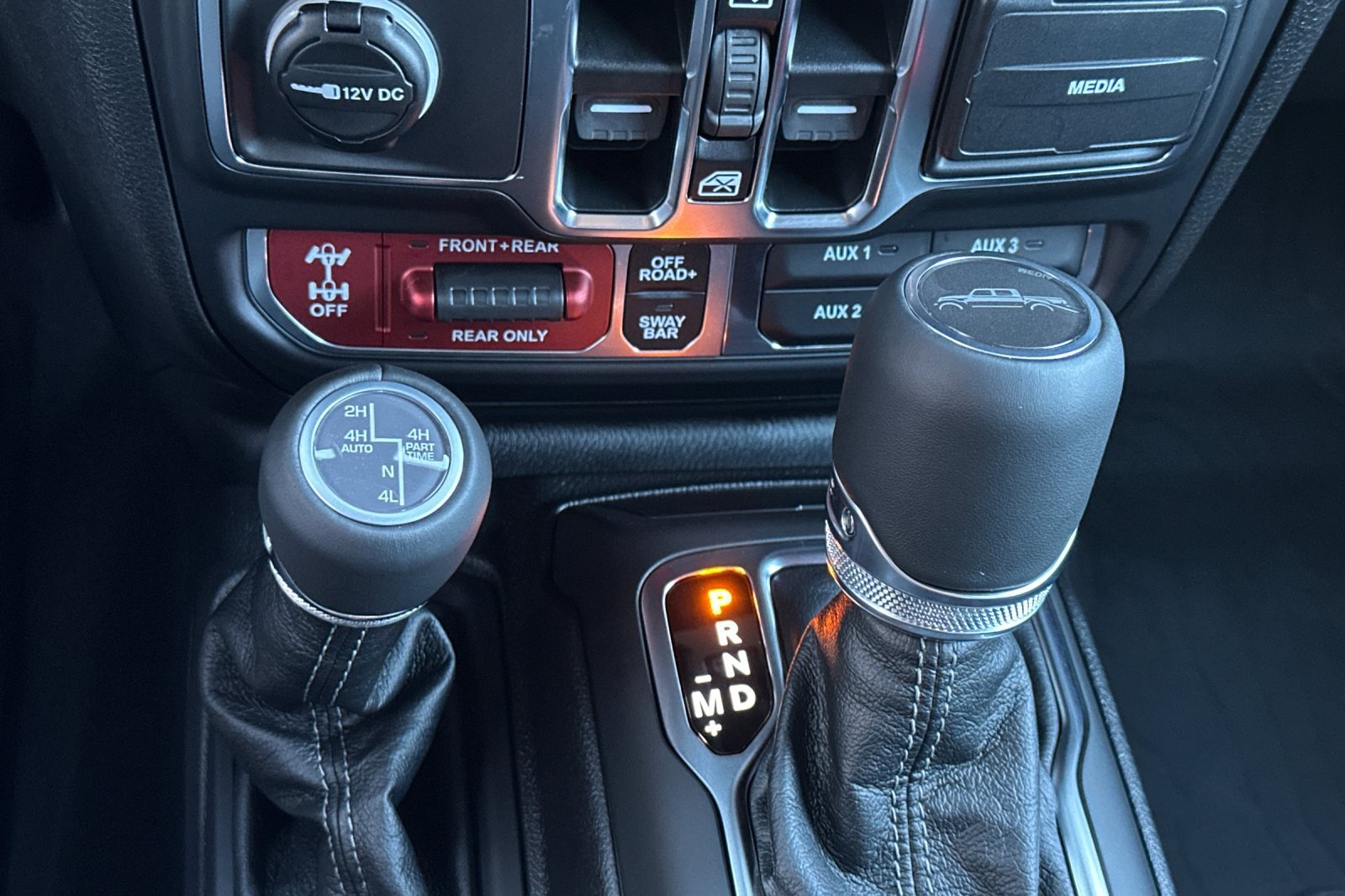 New 2027 Jeep Gladiator Rubicon AWD/4WD image 22