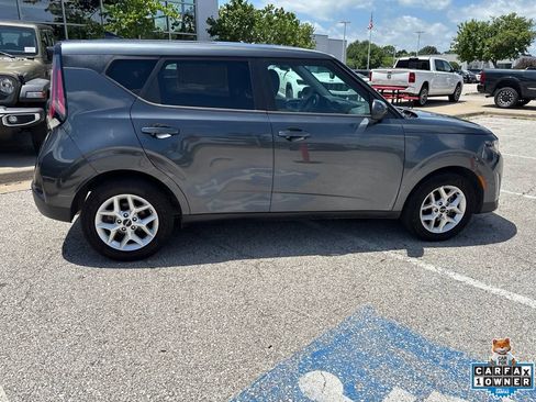 Used 2024 Kia Soul LX w/ Option Group 015 FWD image 28