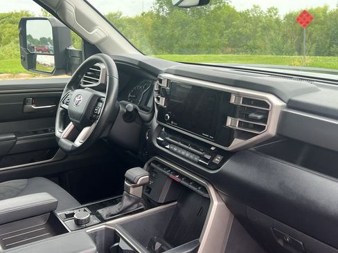 Used 2023 Toyota Tundra SR5 w/ SR5 Convenience Package AWD/4WD image 25