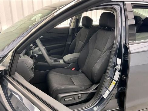 Certified 2024 Honda Accord EX image 8