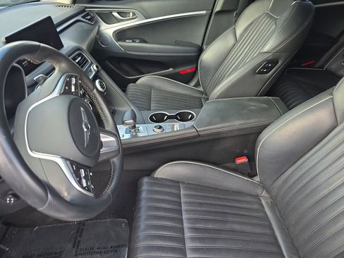 Used 2022 Genesis G70 2.0T w/ Prestige Package image 19