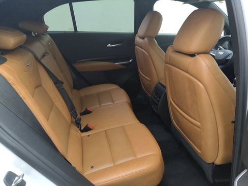 Used 2021 Cadillac XT4 Premium Luxury AWD/4WD image 19