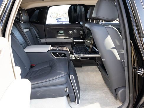 Certified 2021 Rolls-Royce Ghost Extended Wheelbase image 80