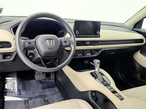 Used 2023 Honda HR-V LX image 12