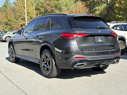 New 2026 Mercedes-Benz GLC 300 4MATIC image 5