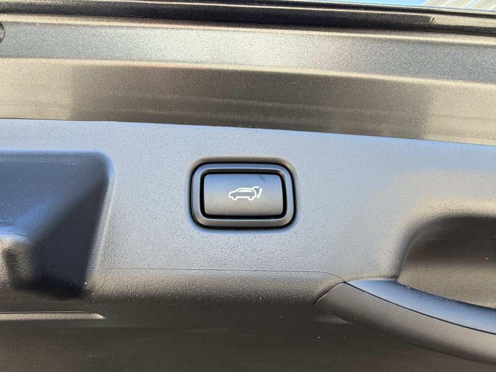 Used 2025 Kia Niro FWD image 37