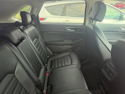 Certified 2023 Ford Edge SEL w/ Convenience Package AWD/4WD image 11