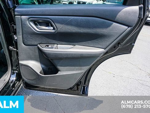Used 2025 Nissan Rogue SV FWD image 51