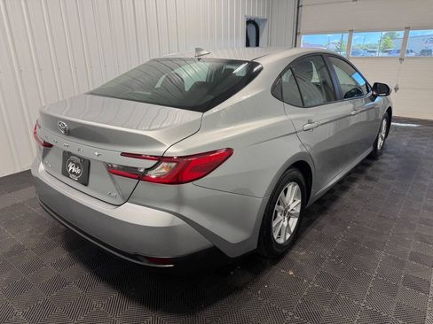 Used 2025 Toyota Camry LE w/ Convenience Package FWD image 3