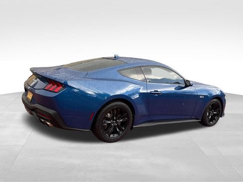 Used 2024 Ford Mustang GT RWD image 10