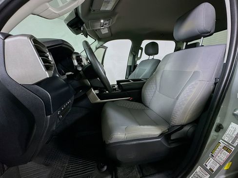 Used 2024 Toyota Tundra SR5 w/ SR5 Convenience Package AWD/4WD image 15