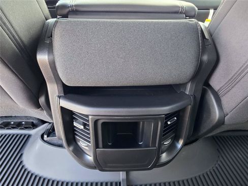 New 2026 RAM 1500 Tradesman AWD/4WD image 29