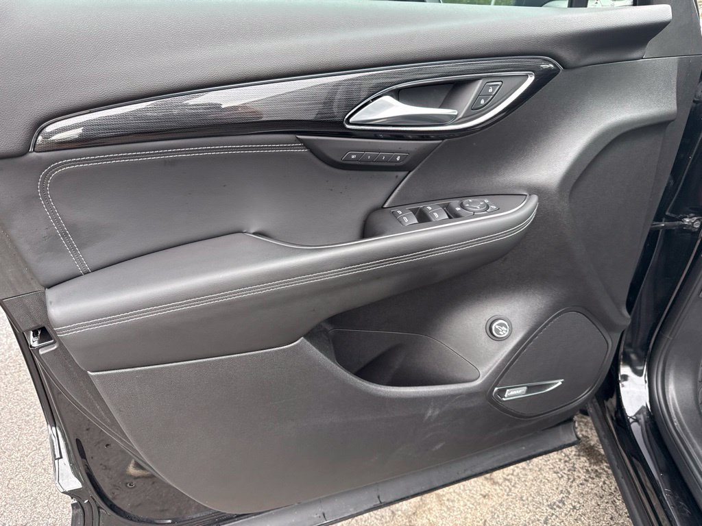 Used 2023 Buick Envision Essence w/ Technology Package I AWD/4WD image 22