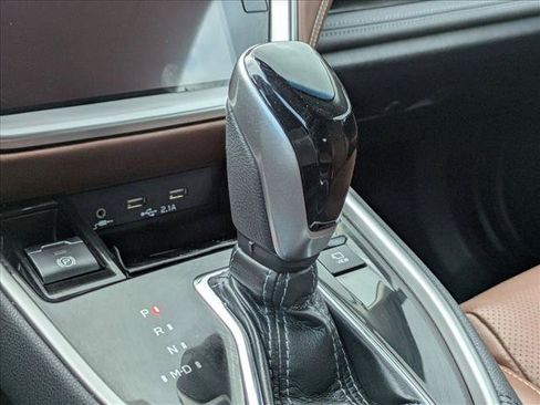 Used 2020 Subaru Outback Touring AWD/4WD image 15