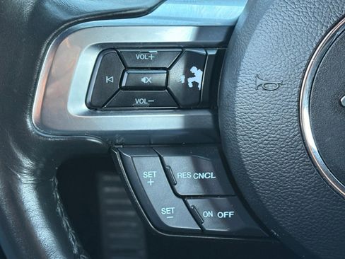 Used 2022 Ford Mustang Premium image 14