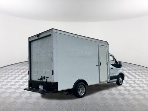 Used 2023 Ford Transit 350 DRW RWD image 5