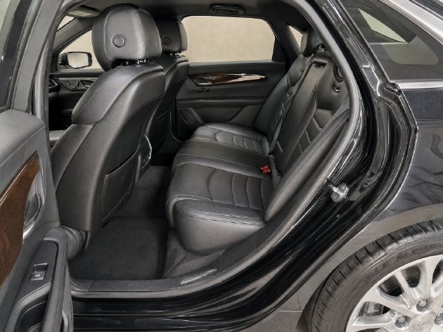 Used 2018 Cadillac CT6 2.0T RWD image 12