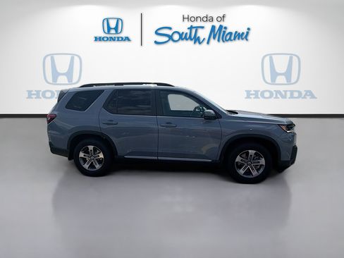 New 2026 Honda Pilot EX-L image 8