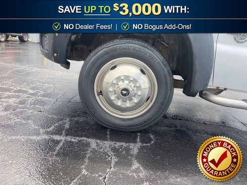 Used 2013 Ford F550 4x4 Regular Cab Super Duty w/ Payload Upgrade Pkg image 28