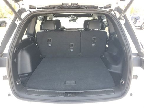 Used 2023 Jeep Grand Cherokee Altitude AWD/4WD image 29