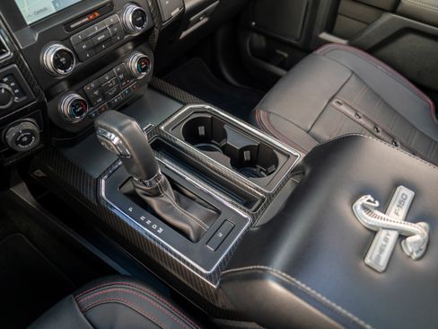 Used 2020 Ford F150 Lariat w/ Equipment Group 502A Luxury image 34