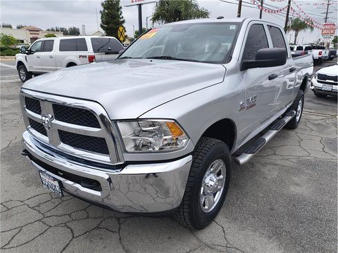 Used 2018 RAM 2500 Tradesman w/ Chrome Appearance Group AWD/4WD image 18