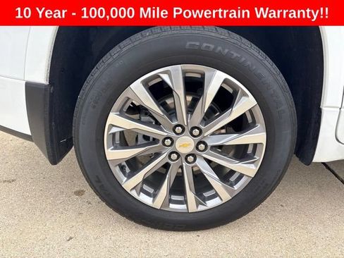 Used 2023 Chevrolet Traverse Premier AWD/4WD image 10