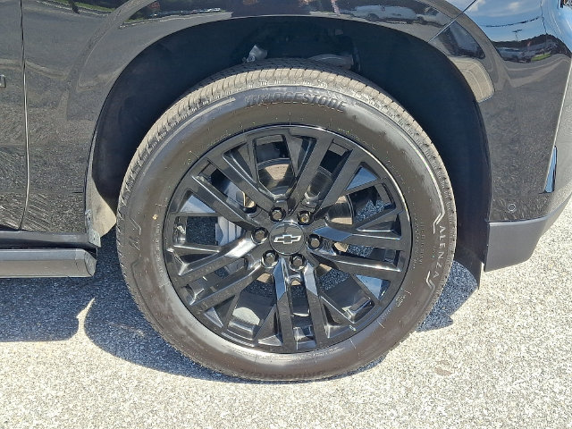 Certified 2023 Chevrolet Suburban Premier w/ Advanced Technology Package AWD/4WD image 8