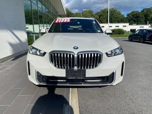 Used 2024 BMW X5 xDrive40i w/ Premium Package AWD/4WD image 4