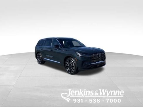 New 2026 Lincoln Aviator Black Label w/ Dynamic Handling Package image 10