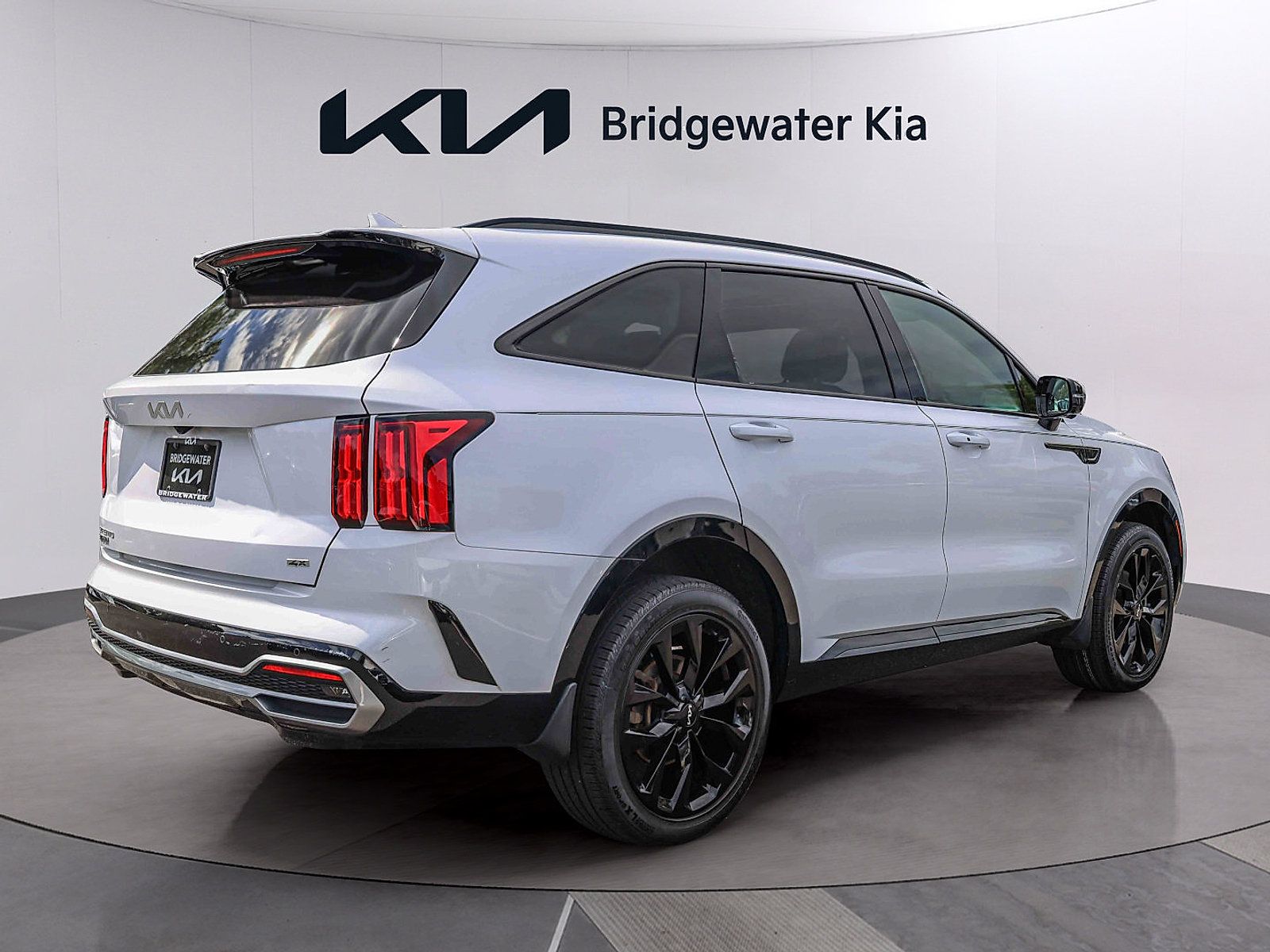Certified 2023 Kia Sorento SX AWD/4WD image 6