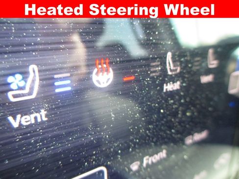 Used 2024 RAM 4500 Laramie image 30