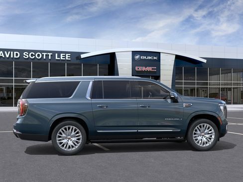 New 2026 GMC Yukon XL Denali AWD/4WD image 5