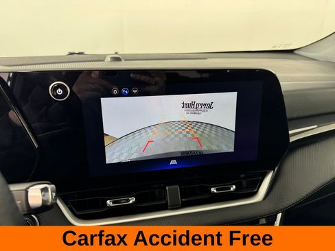 Used 2026 Chevrolet Equinox LT w/ Midnight Edition image 3